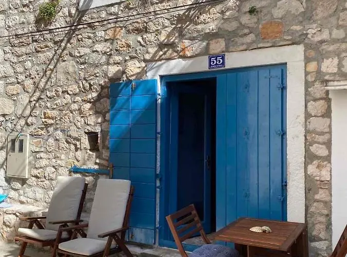 Villa Art Stone House Belle